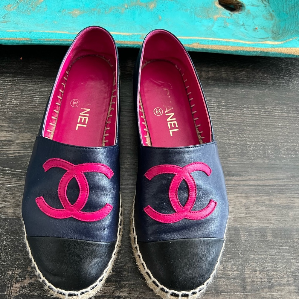 CHANEL Navy and Pink Espadrilles